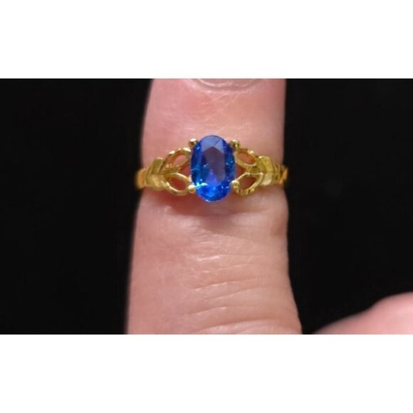 18K GFP Oval Blue Gemstone Ring With Intricate Band Size 2 - Dainty, Small - Picture 7 of 7